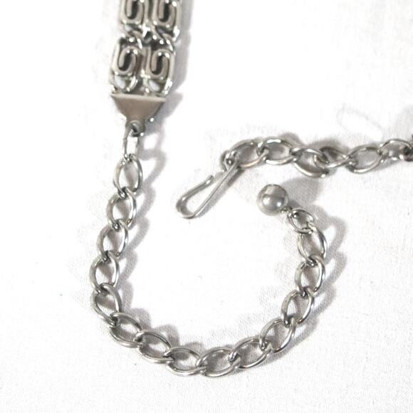 Silver Tone Choker Necklace Scroll Chain Links Three Coin Overlay Pattern - Picture 7 of 10